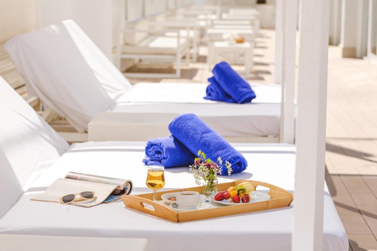 Welikehotel Triton Beach (Adults Only) Cala Ratjada  Luaran gambar