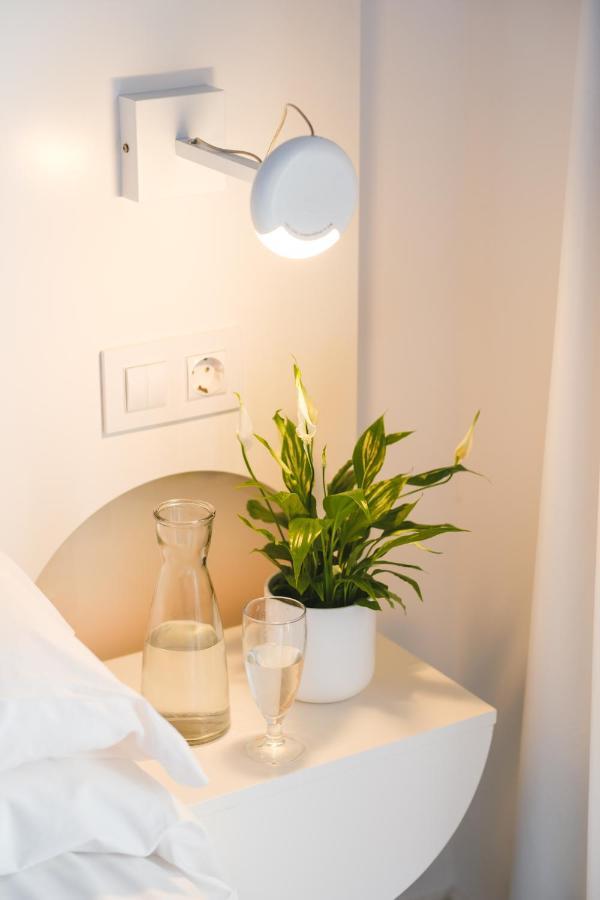 Welikehotel Triton Beach (Adults Only) Cala Ratjada  Luaran gambar