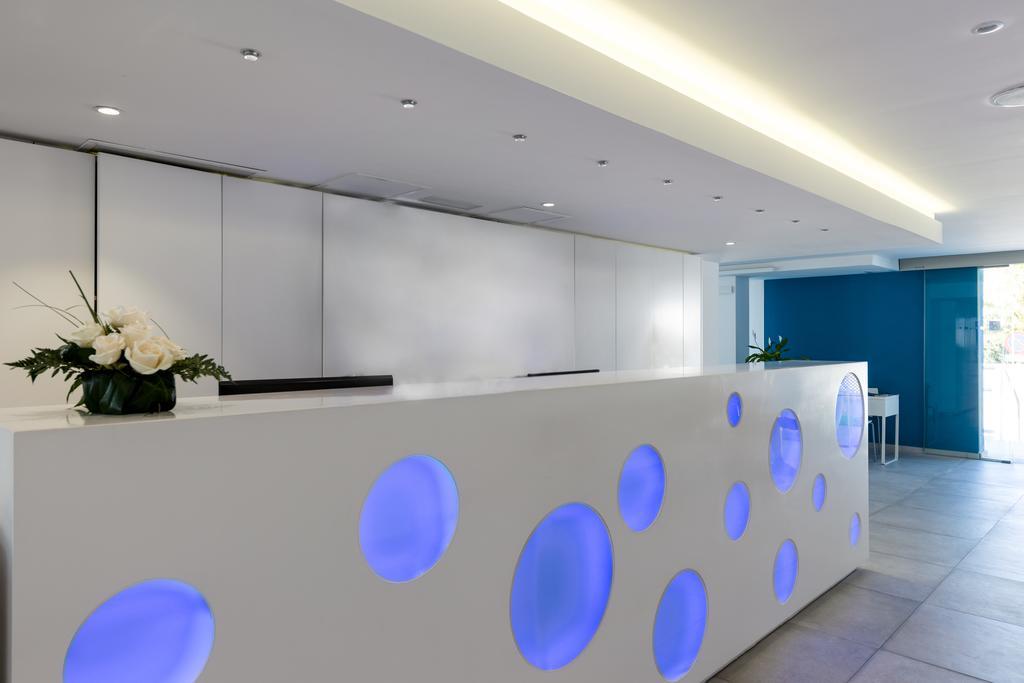 Welikehotel Triton Beach (Adults Only) Cala Ratjada  Luaran gambar